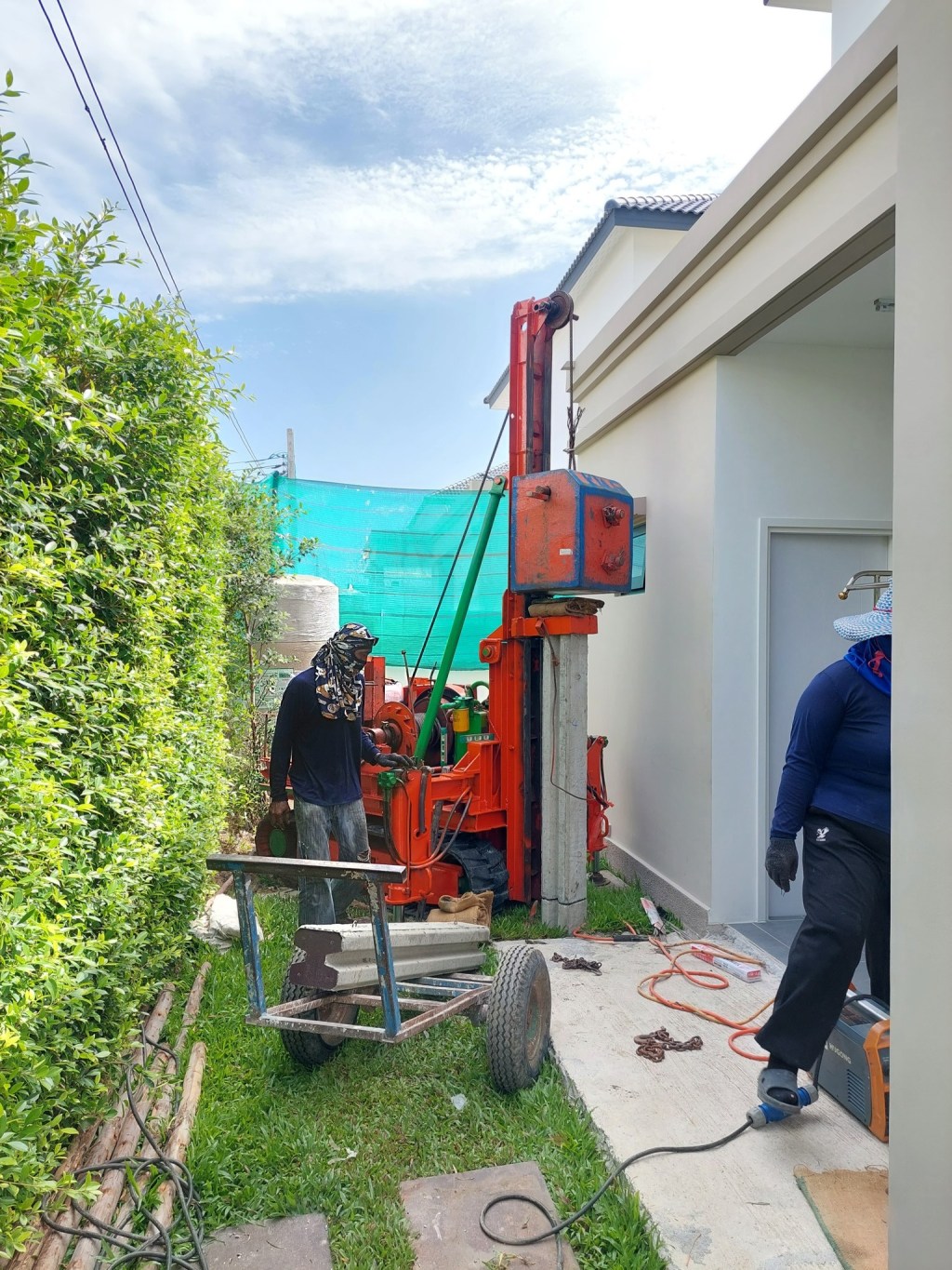 หน้างาน สาย 3..เข้าตอกให้แล้ว